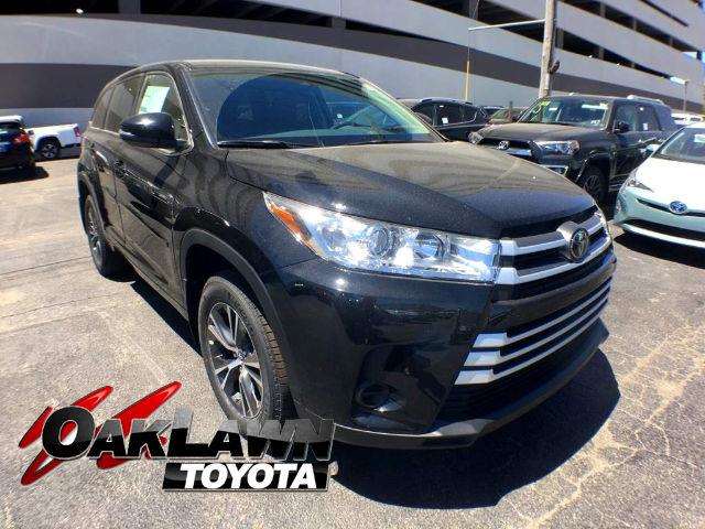2017 Toyota Highlander LE V6